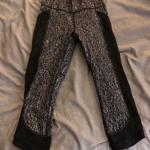Lululemon capris pants
